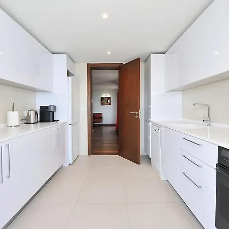 Amazing Sea View Apartment Cascais