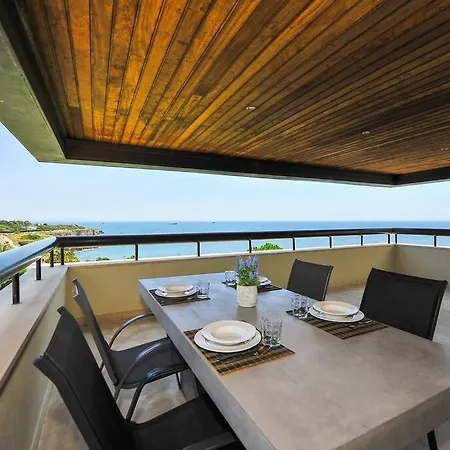 Amazing Sea View Apartment Cascais